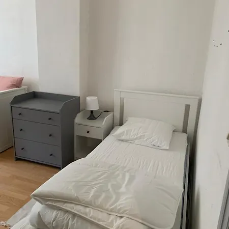 Les Des Serves Apartment *