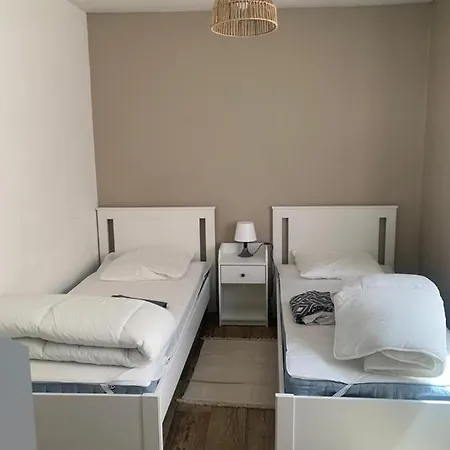 Les Des Serves Apartmán
